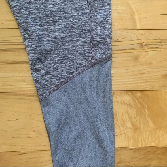 Athleta Exhale Heel Tight Size Extra Large (XL) Light Purple Women's Running - Picture 7 of 8